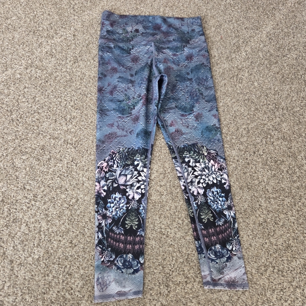 Evolution And Creation Cactus Succulent Sugar Skull Leggings Size M